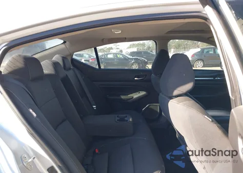 2019 Nissan Altima 2.5 Sv из США, поврежденный, VIN 1N4BL4DV0KC106677